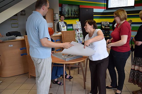 Grafika 15: Promocja kalendarza miejskiego na 2017 rok. 24.06.2016.