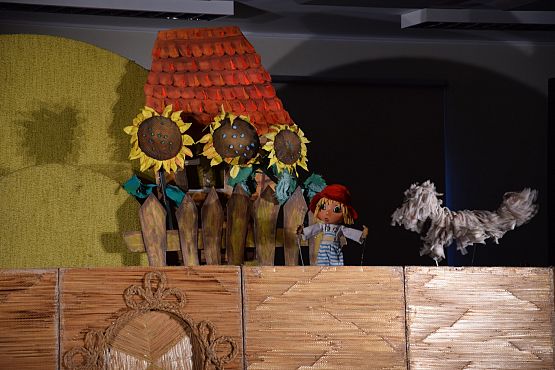 Grafika 3: Niedzielne spotkania z teatrem: Janek Wędrowniczek 2.10.2016