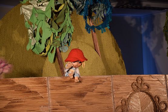 Grafika 8: Niedzielne spotkania z teatrem: Janek Wędrowniczek 2.10.2016