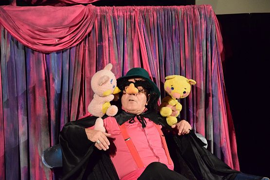 Grafika 3: Niedzielne spotkania z teatrem: Misie Ptysie 23.10. 2016