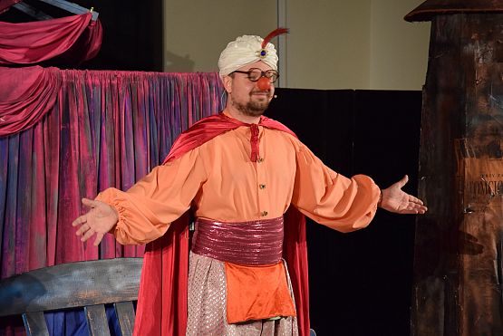 Grafika 4: Niedzielne spotkania z teatrem: Misie Ptysie 23.10. 2016