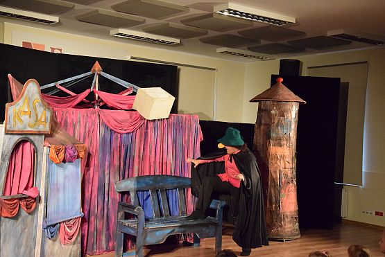 Grafika 7: Niedzielne spotkania z teatrem: Misie Ptysie 23.10. 2016