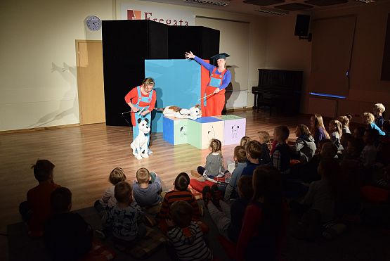 Grafika 15: Niedzielne spotkania z teatrem: Daszeńka 27.11.2016