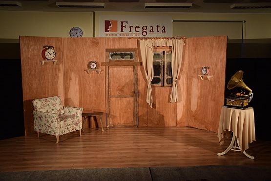 Grafika 1: Niedzielne spotkania z teatrem: Mikołaj, który zapomniał. 18.12.2016