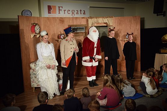 Grafika 15: Niedzielne spotkania z teatrem: Mikołaj, który zapomniał. 18.12.2016