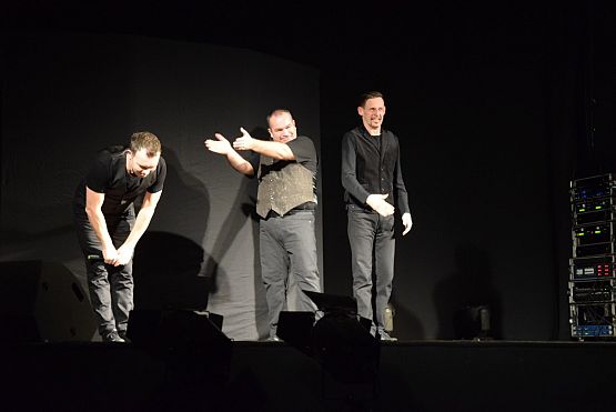 Grafika 12: Kabaret Ani Mru Mru w LCK FREGATA 16.02.2017