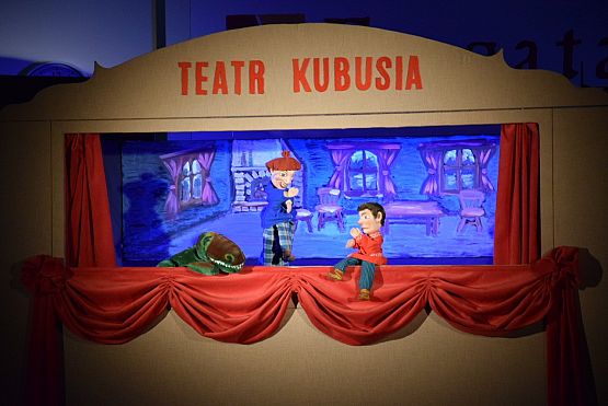 Grafika 10: Niedzielne spotkania z teatrem : Przygody Kubusia. 19.03.2017.