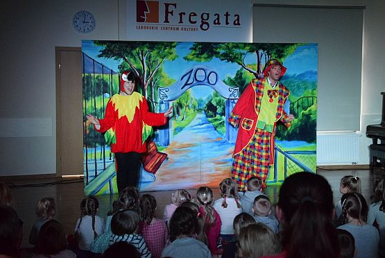 Grafika 2: Niedzielne spotkania z teatrem : Muzyczne ZOO 23.04.2017