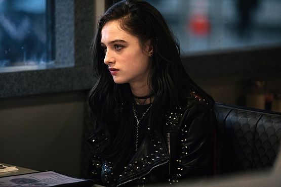 Grafika 3: Przedstawienie musi trwać!