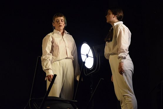 Grafika 21: Spektakl Teatru Tańca Jeszcze 5 Minut: EKSPERYMENT 08.06.2019