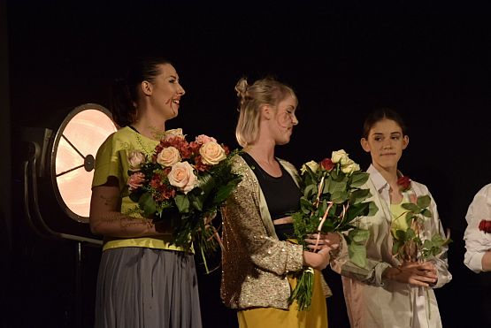 Grafika 51: Spektakl Teatru Tańca Jeszcze 5 Minut: EKSPERYMENT 08.06.2019