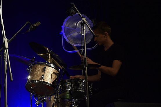 Grafika 1: Koncert jazzowy - Algorhythm 31.05.2019