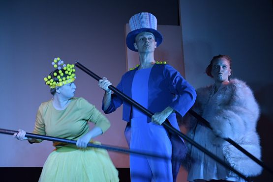 Grafika 5: Niedzielne spotkanie z teatrem: E-MOLLANDIA 07.04.2019