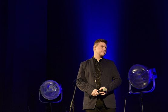 Grafika 3: Koncert "Wieczór na kobiecą nutę" 10.03.2019