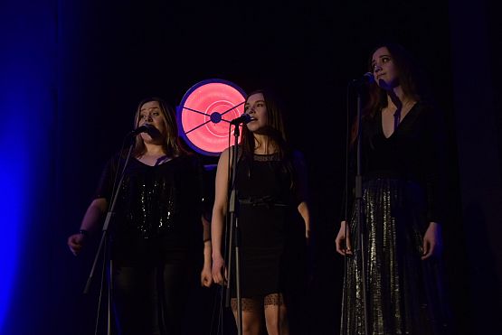 Grafika 4: Koncert "Wieczór na kobiecą nutę" 10.03.2019