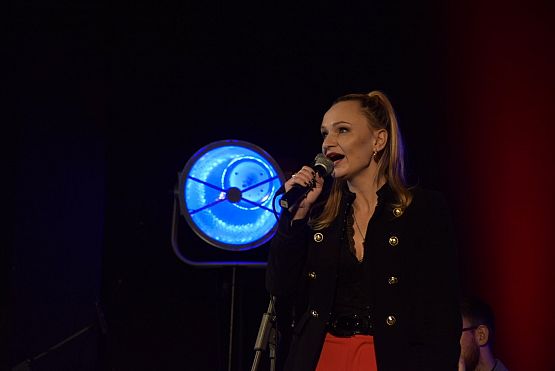 Grafika 9: Koncert "Wieczór na kobiecą nutę" 10.03.2019