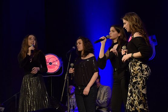 Grafika 15: Koncert "Wieczór na kobiecą nutę" 10.03.2019