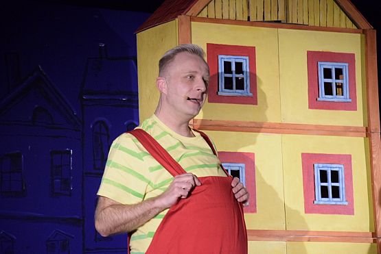 Grafika 5: Niedzielne spotkanie z teatrem" "Pan Brzuchatek" 24.02.2019