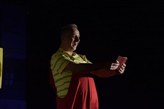 Grafika 15: Niedzielne spotkanie z teatrem" "Pan Brzuchatek" 24.02.2019