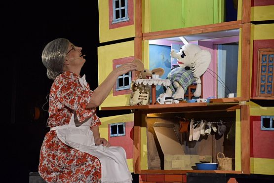 Grafika 21: Niedzielne spotkanie z teatrem" "Pan Brzuchatek" 24.02.2019