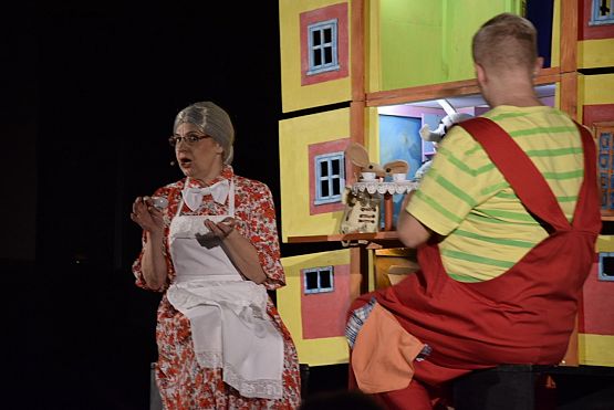 Grafika 22: Niedzielne spotkanie z teatrem" "Pan Brzuchatek" 24.02.2019