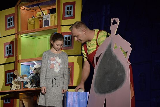 Grafika 29: Niedzielne spotkanie z teatrem" "Pan Brzuchatek" 24.02.2019