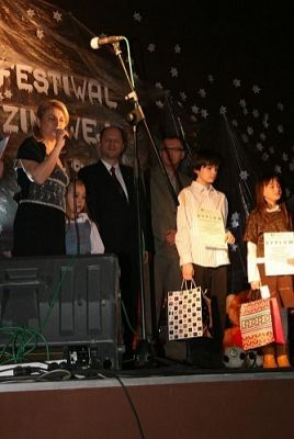 Grafika 10: I Pomorski Festiwal Piosenki Zimowej w Lęborku