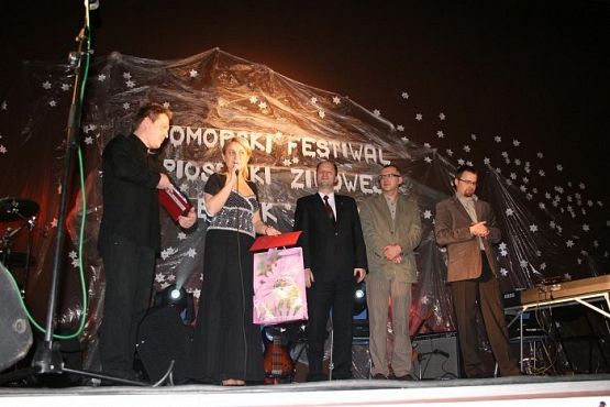 Grafika 18: I Pomorski Festiwal Piosenki Zimowej w Lęborku