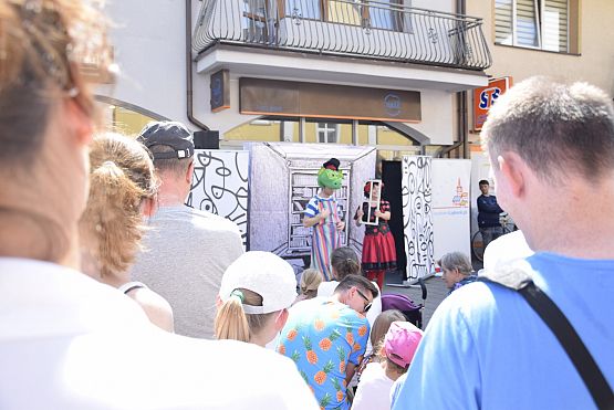 Grafika 26: Spektakl "W 7 dni dookoła bajek" (20.07.2019)