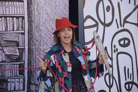 Grafika 32: Spektakl "W 7 dni dookoła bajek" (20.07.2019)