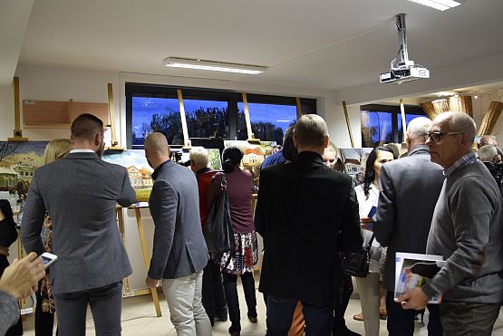 Grafika 32: Wystawa malarska Ryszarda Zająca 4.10.2019