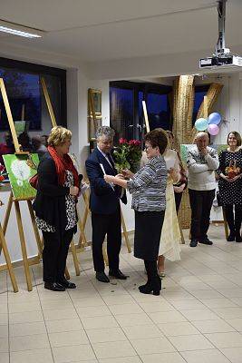 Grafika 29: Wystawa malarska malarek z lęborskiego Uniwersytetu Trzeciego Wieku 18.02.2020