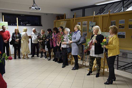 Grafika 42: Wystawa malarska malarek z lęborskiego Uniwersytetu Trzeciego Wieku 18.02.2020