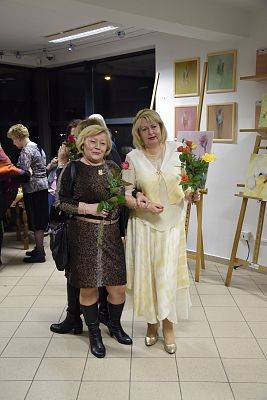 Grafika 55: Wystawa malarska malarek z lęborskiego Uniwersytetu Trzeciego Wieku 18.02.2020