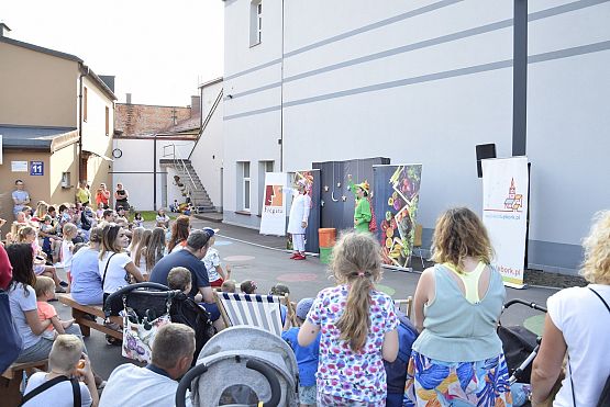 Grafika 18: Letnie spektakle teatralne 24.07.2021