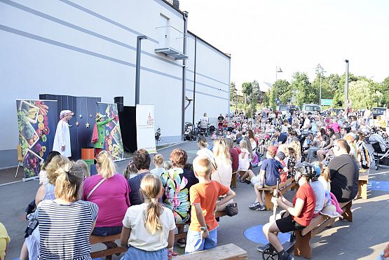 Grafika 23: Letnie spektakle teatralne 24.07.2021