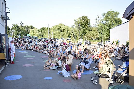 Grafika 24: Letnie spektakle teatralne 24.07.2021