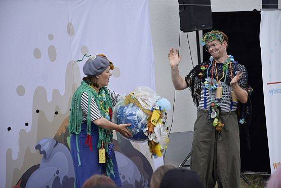 Grafika 7: Letnie spektakle teatralne 25.07.2021