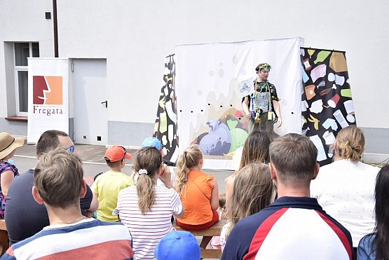 Grafika 19: Letnie spektakle teatralne 25.07.2021