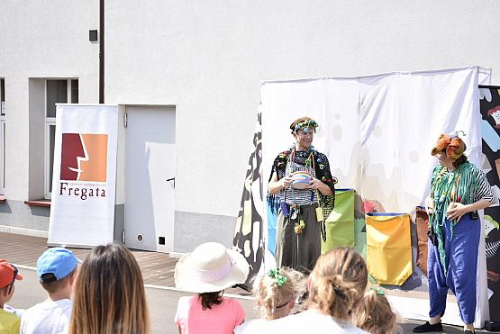 Grafika 32: Letnie spektakle teatralne 25.07.2021