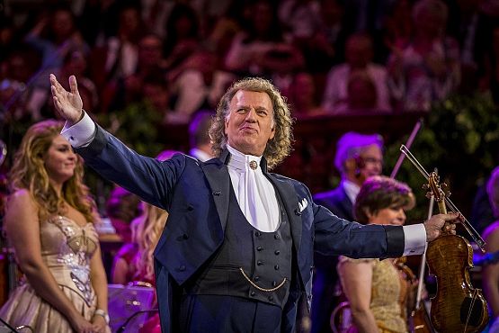 Grafika 3: Koncert „Andre Rieu. Znowu razem!” - retransmisja