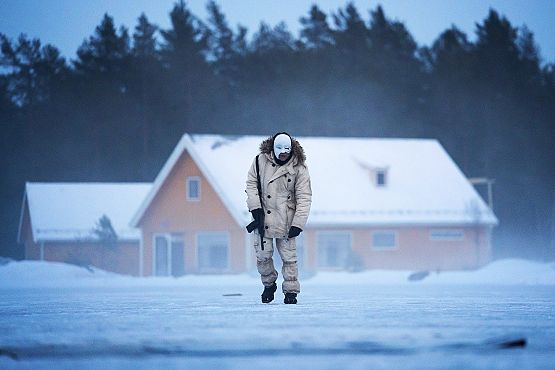 Grafika 3: NIE CZAS UMIERAĆ - premiera 1 października