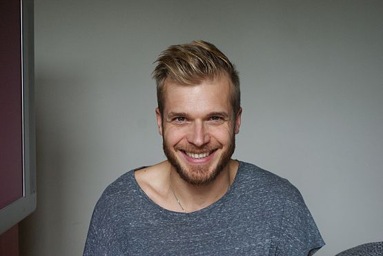 Grafika 2: Spektakl „Miłosna pułapka” we „Fregacie”