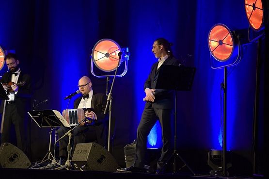 Grafika 10: TANGO SHOW - 18.02.2022