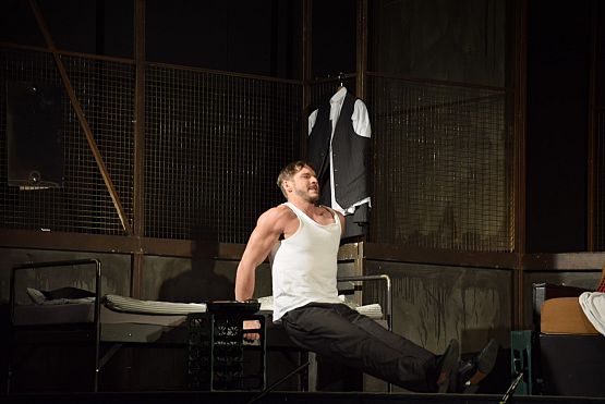 Grafika 11: Spektakl "Niemy kelner" - 20.01.2022