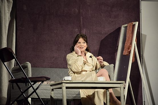 Grafika 1: Spektakl "Kobieta idealna" - 17.03.2022