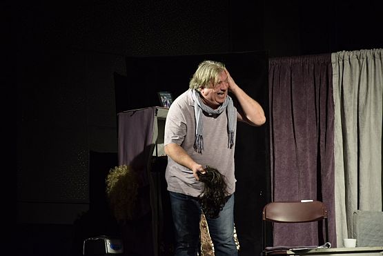 Grafika 2: Spektakl "Kobieta idealna" - 17.03.2022