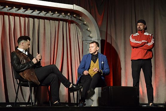 Grafika 17: Kabaret PARANIENORMALNI - 21.05.2022