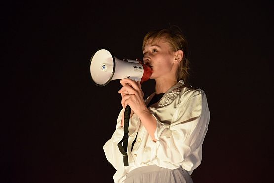 Grafika 25: Spektakle Teatru Tańca Jeszcze Pięć Minut 5.06.2022