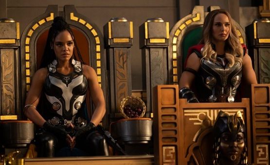 Grafika 3: Thor: Miłość i grom